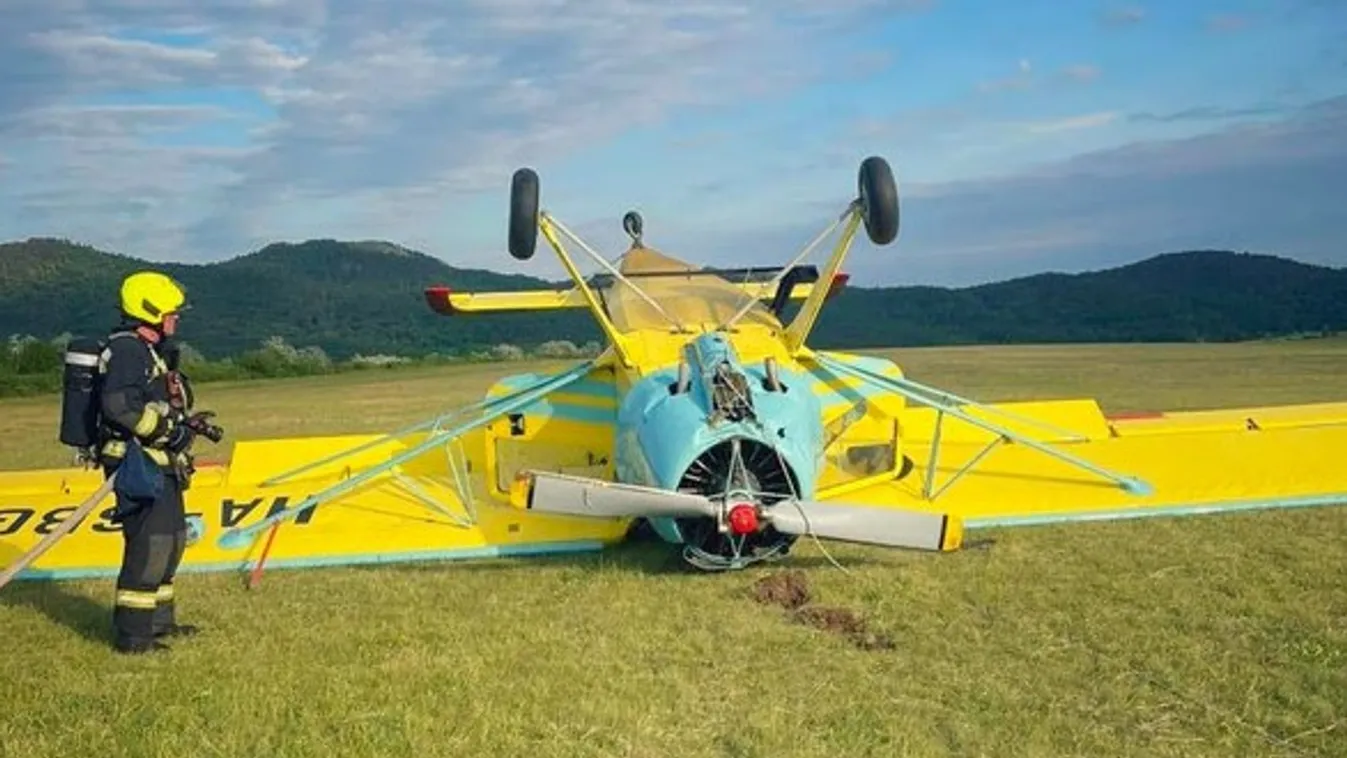 Leszállás közben orra bukott, majd felborult egy motoros kisrepülő a Farkashegyi repülőtéren