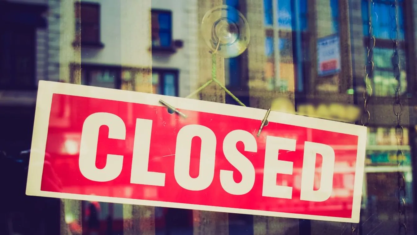 Olaszország-szerte bezárják a nem létfontosságú kiskereskedelmi egységeket