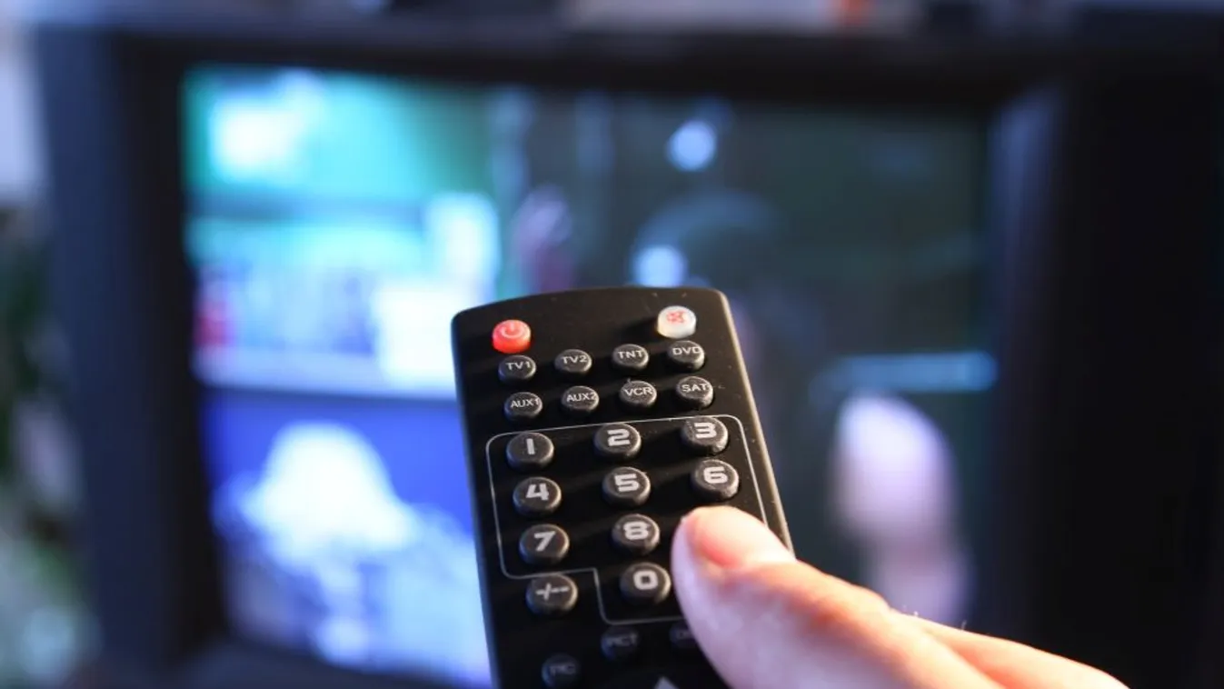 Megmarad az ismétlések utáni jogdíj