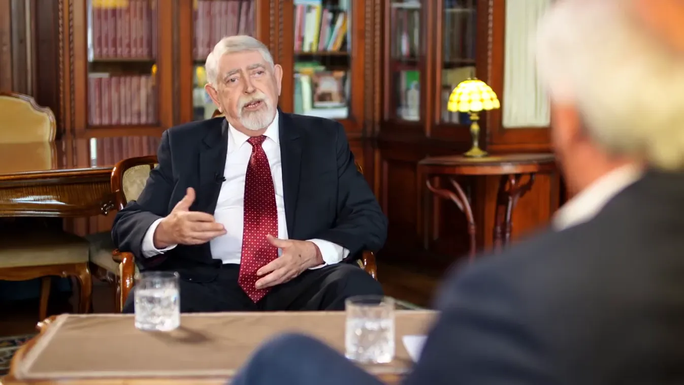 Kásler Miklós visszaszólt Szél Bernadettnek