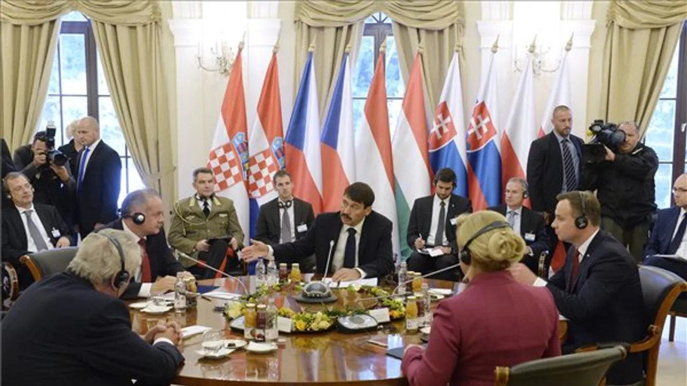 Áder: Akkora a baj, hogy az unió sem tudja megoldani egyedül