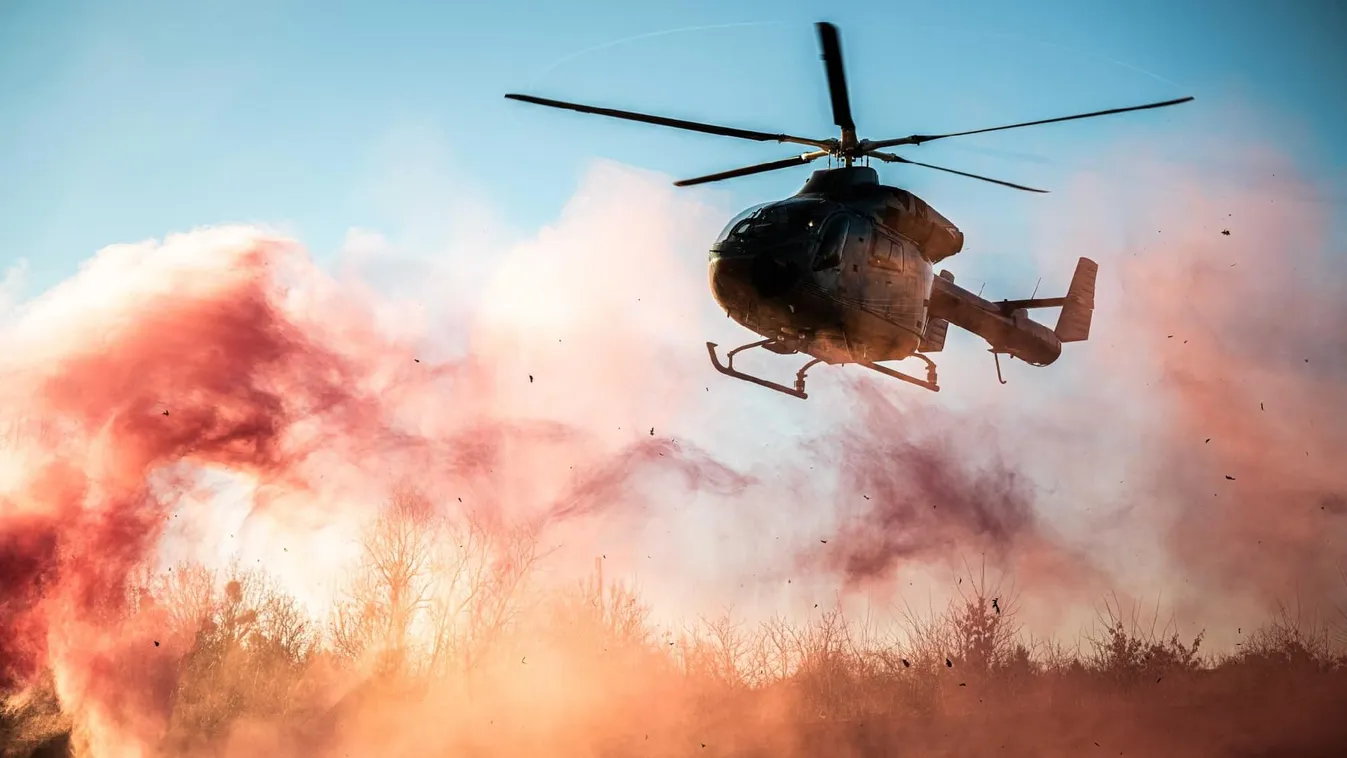 Látványos fotókkal jelentkezett Szijjártó Péter Kárpátaljáról + videó