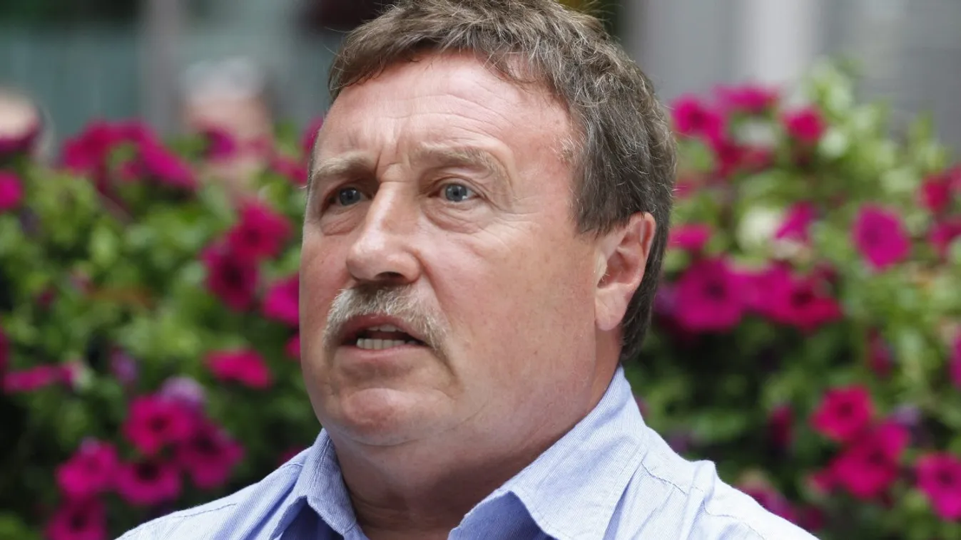 Oltásmutyi Gyöngyösön: Volt szoci képviselő tanácsára oltatta be magát Hiesz György