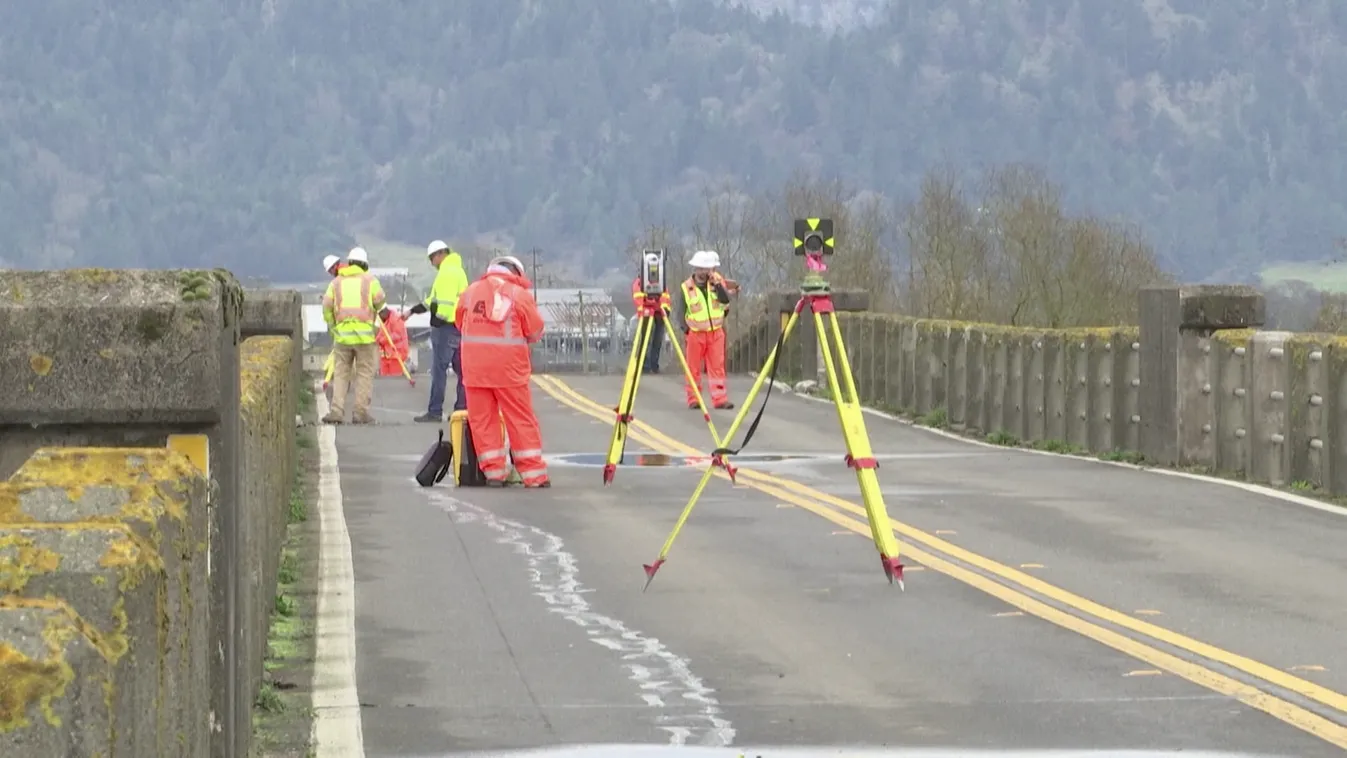 Erős földrengés volt Kaliforniában, lakások tízezrei maradtak áram nélkül
