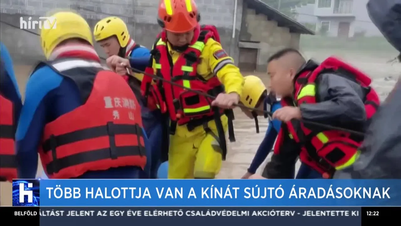 Halálos áradások Kínában és Indiában