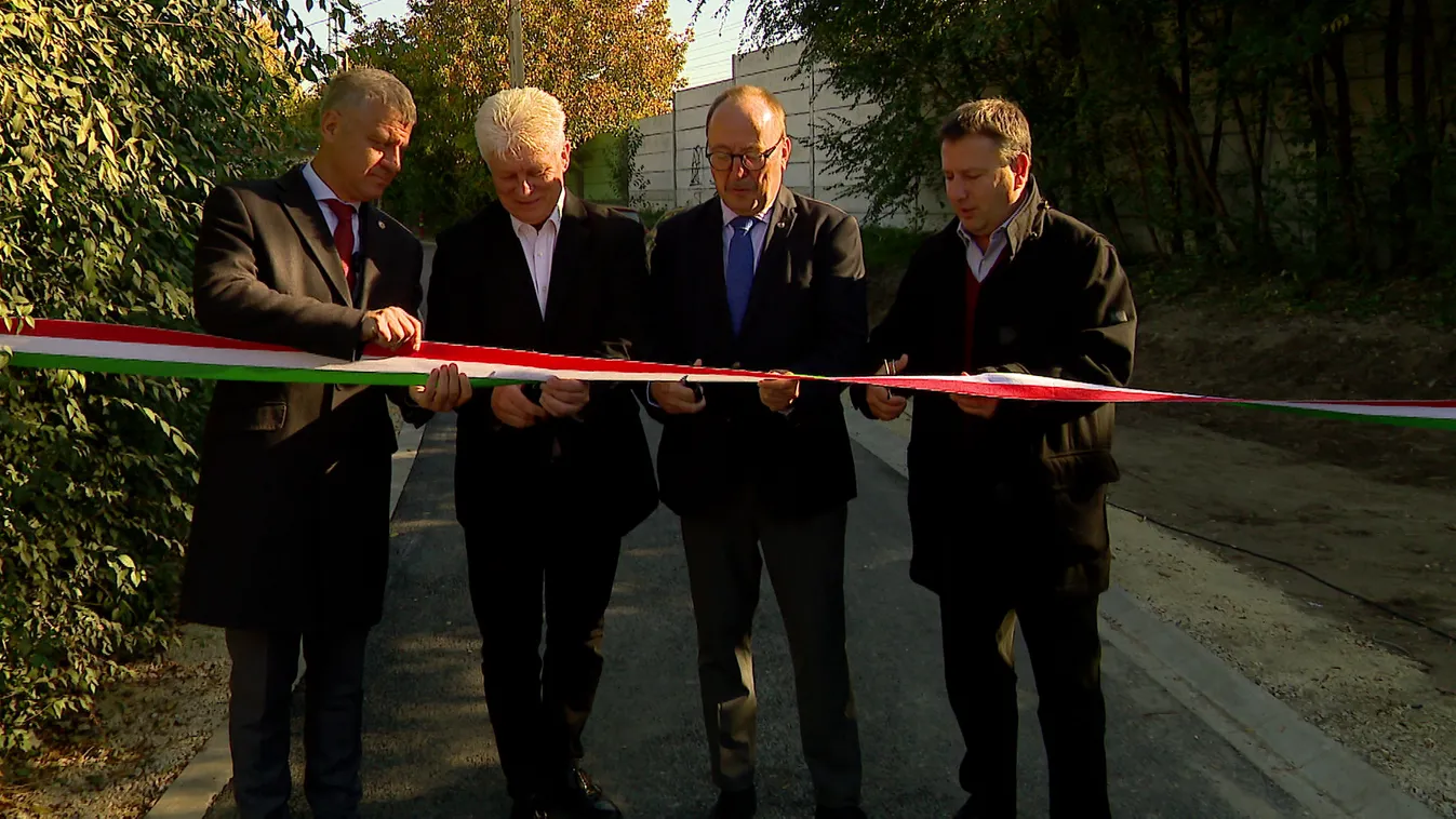 Átadták a 250. leaszfaltozott földutat Budapesten