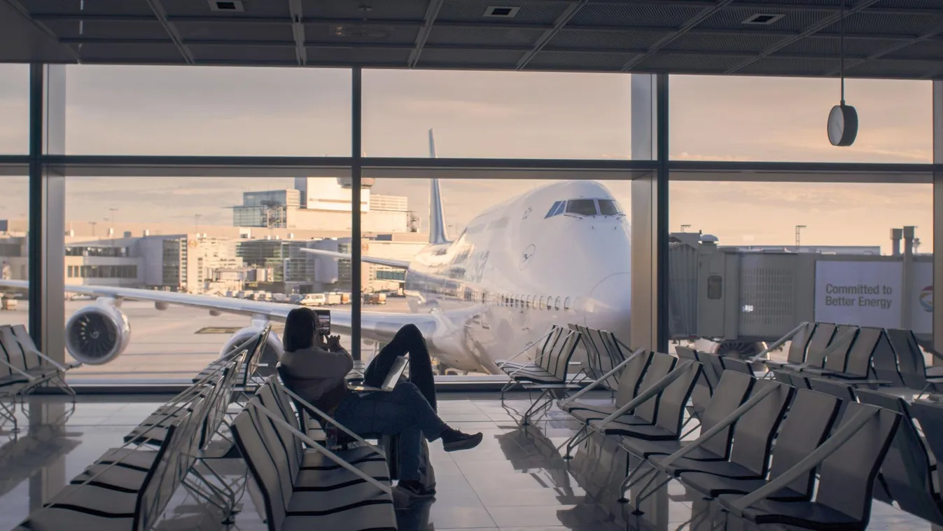 Kedden folytatódik a biztonsági személyzet sztrájkja nyolc német repülőtéren