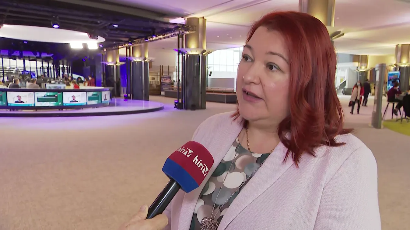 Bocskor Andrea: Nagyon sokan akarnak visszatérni Kárpátaljára