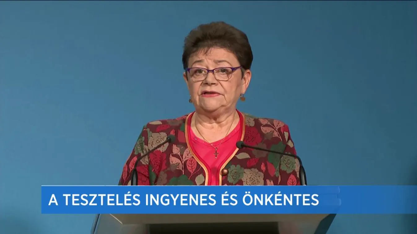 Müller Cecília: Nagyobb veszélyben vannak a dohányosok