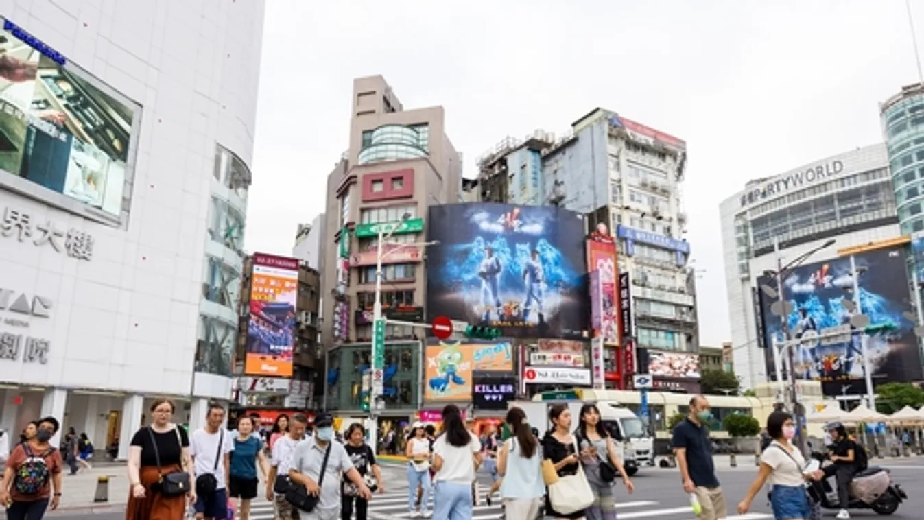 Tajpej: Kína fokozta a tajvani demokrácia aláásására tett erőfeszítéseit