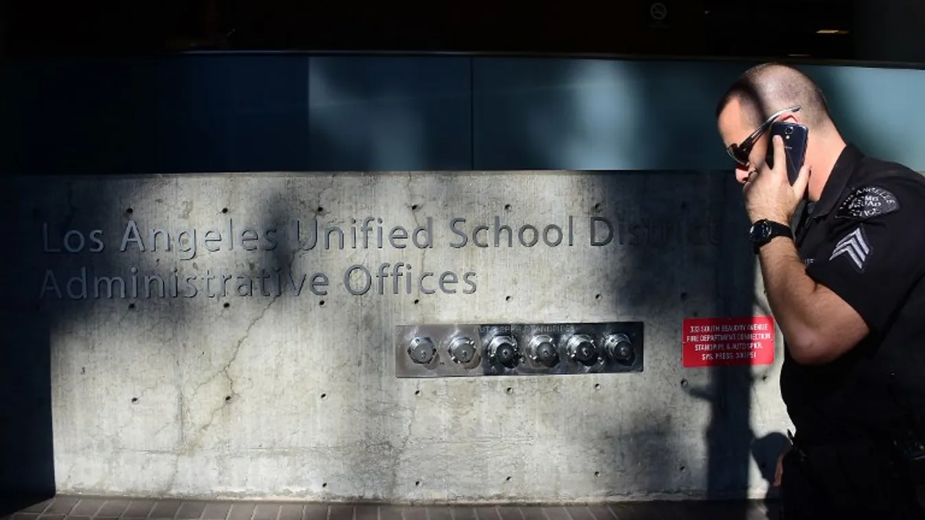 Vaklárma volt az iskolákat ért terrorfenyegetés