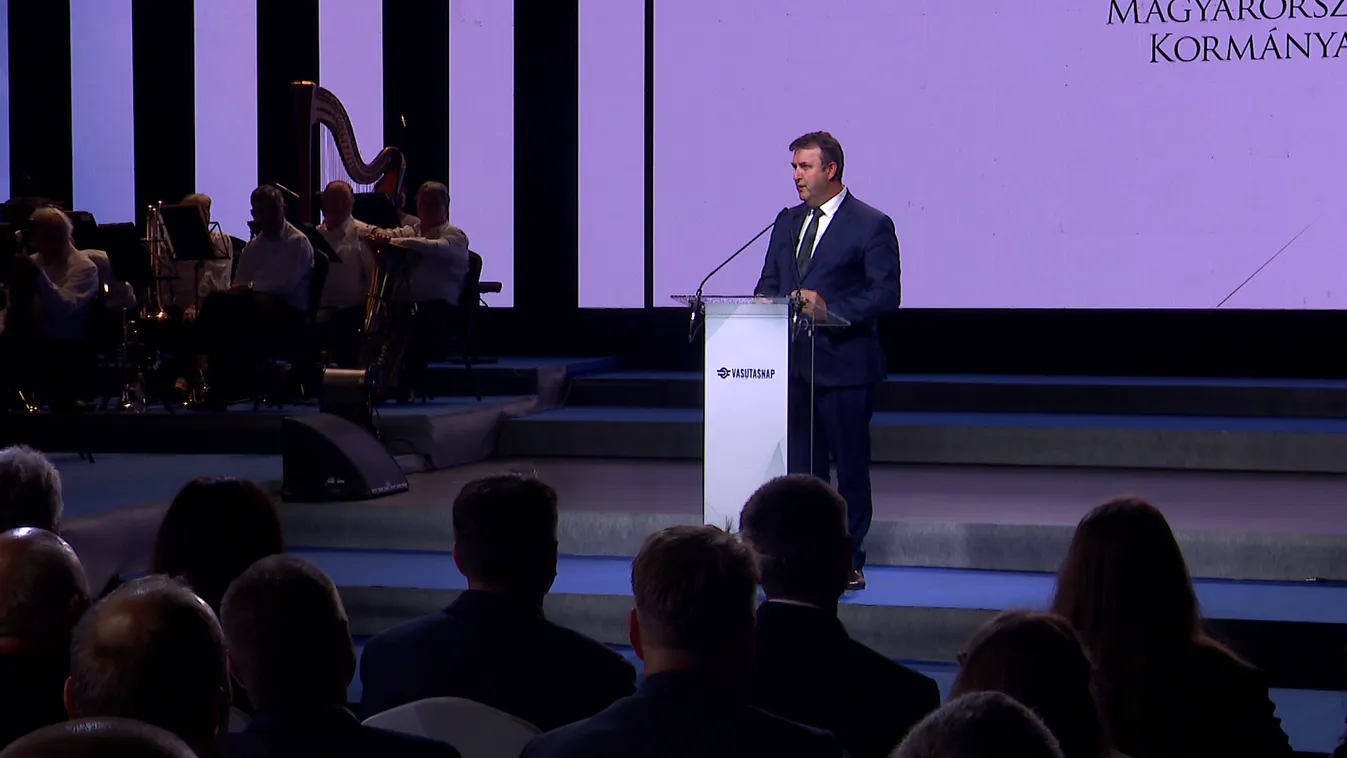 Palkovics: A magyar kormány vasútbarát