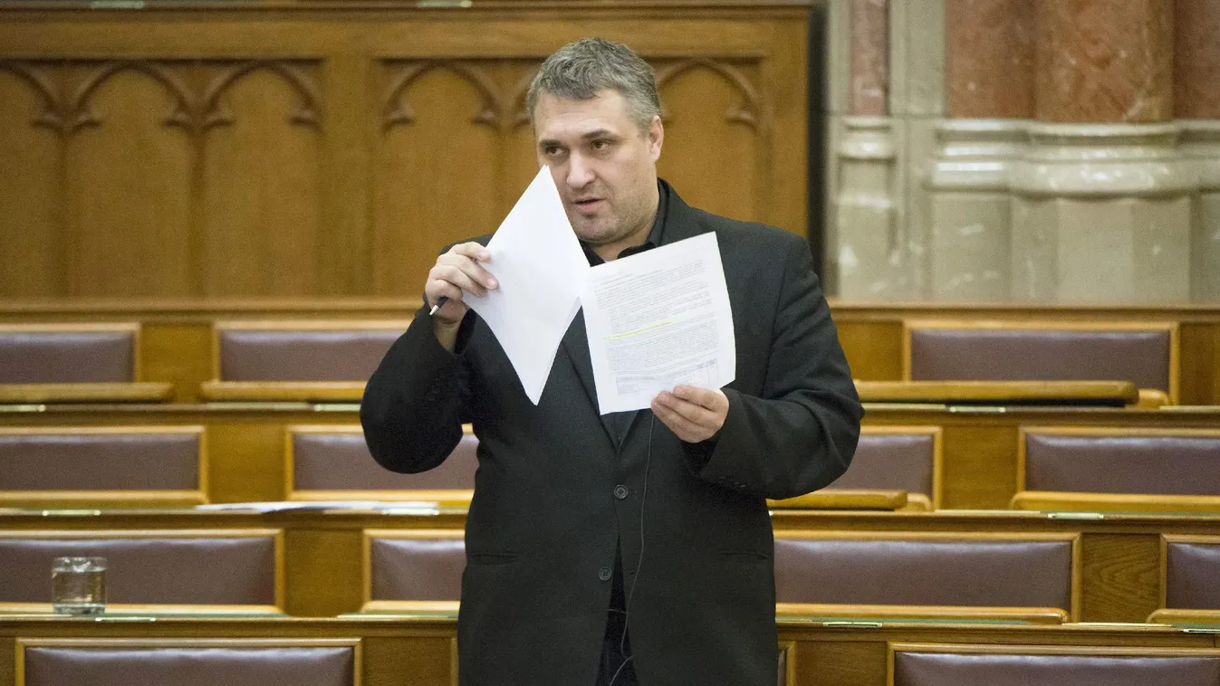 Sallai: Az egész istálló kilóg, nem csak a lóláb