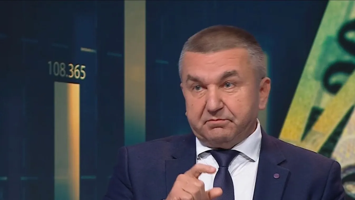 Czomba Sándor: Reális esély van arra, hogy 2028 január 1-jére 1000 eurós legyen minimálbér + videó
