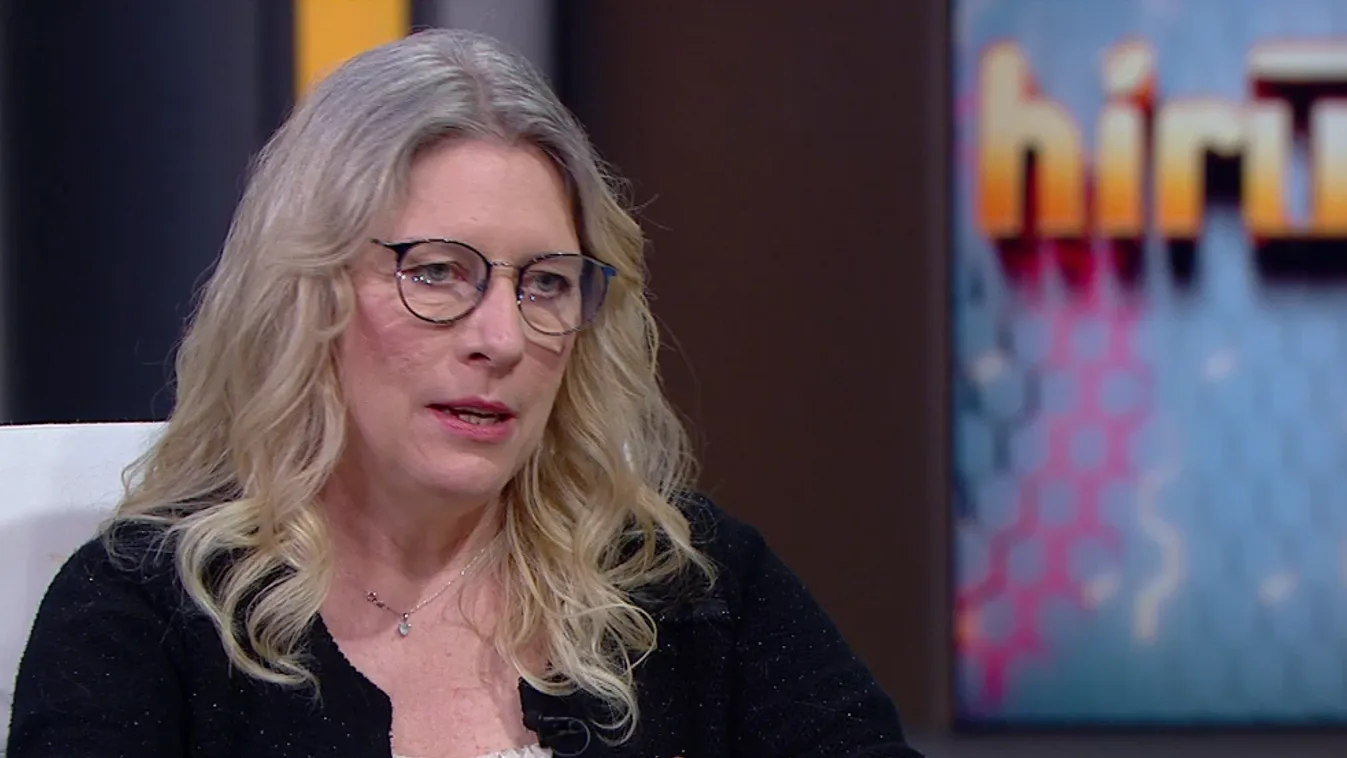 Egyre többen követelik Macron lemondását + videó