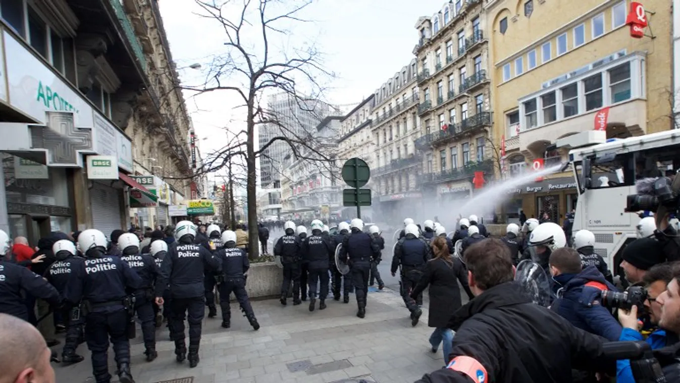 Focihuligánok balhézhattak Brüsszelben