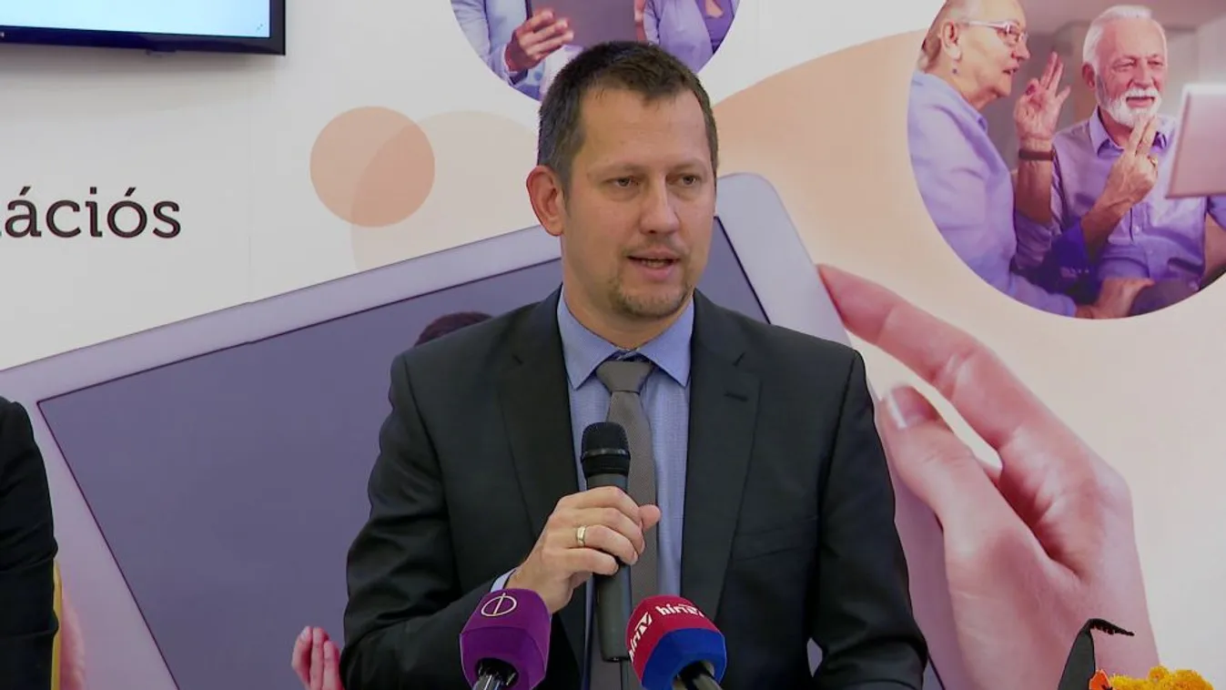 Fülöp Attila: A fogyatékos emberek munkába állását informatikai fejlesztésekkel is érdemes támogatni