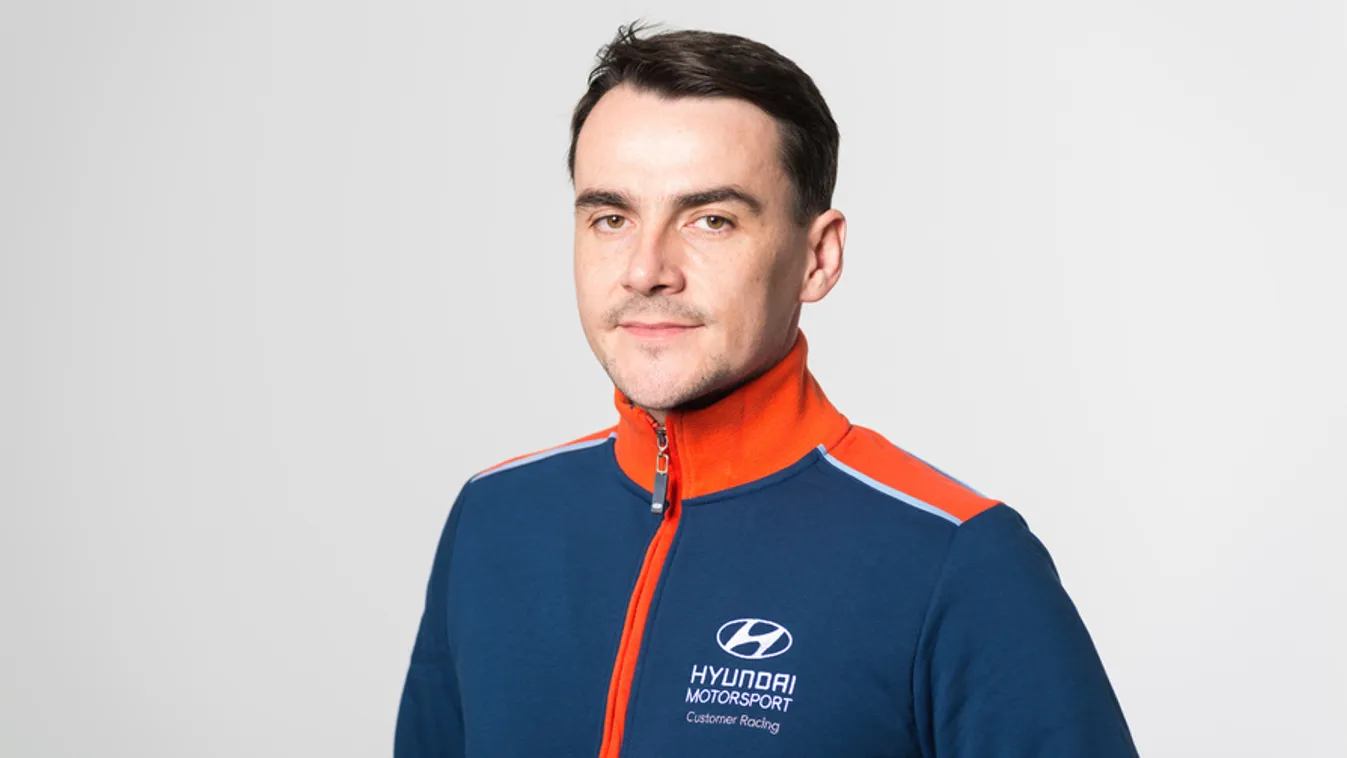 Ebben a csapatban versenyez az idén Michelisz Norbert
