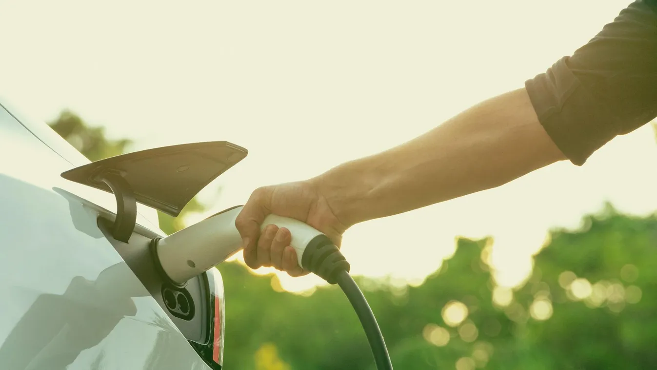 A második legtöbb zöldautót helyezték forgalomba májusban