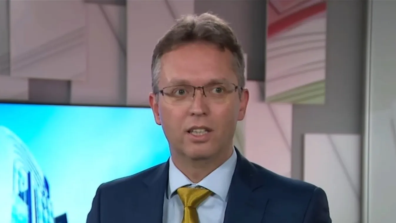 Szót kell emelni Brüsszelben a magyar fiatalok sikeréért + videó