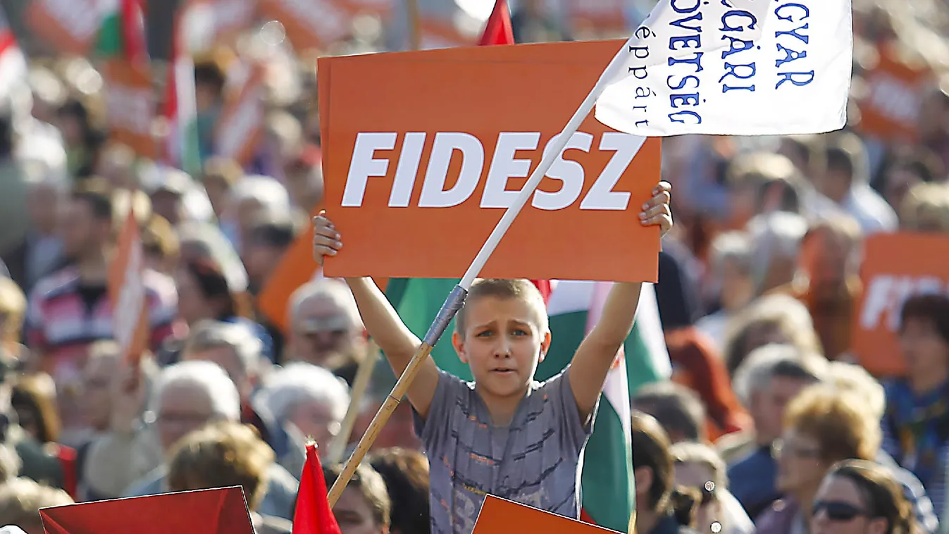 A Fidesz még mindig erősödik
