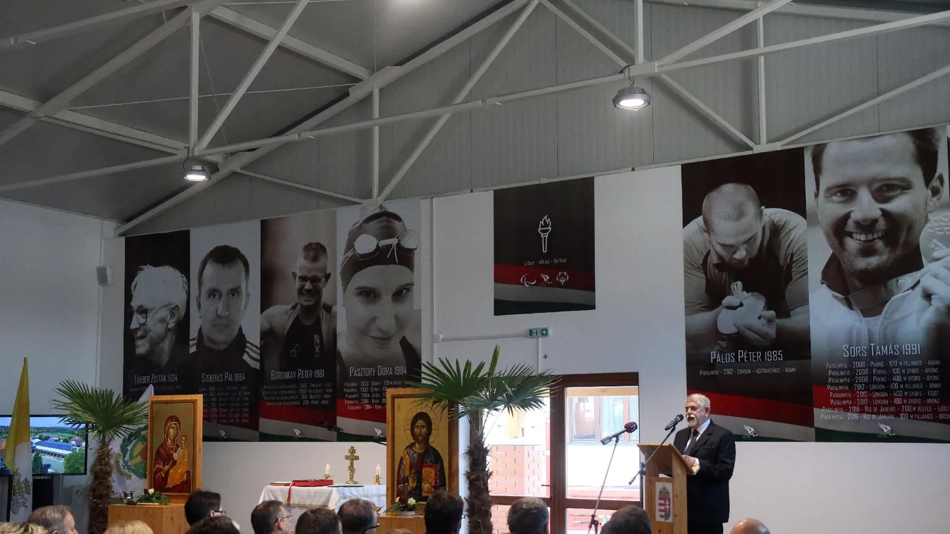 Kásler: A nemzet jövője az ifjúságtól függ