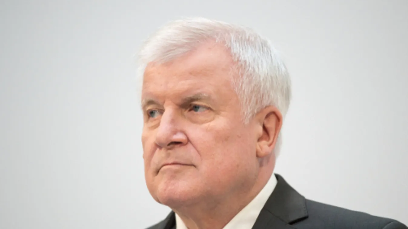 Német belügyminiszter: Az eddiginél is nagyobb menekülthullám érheti el az EU-t