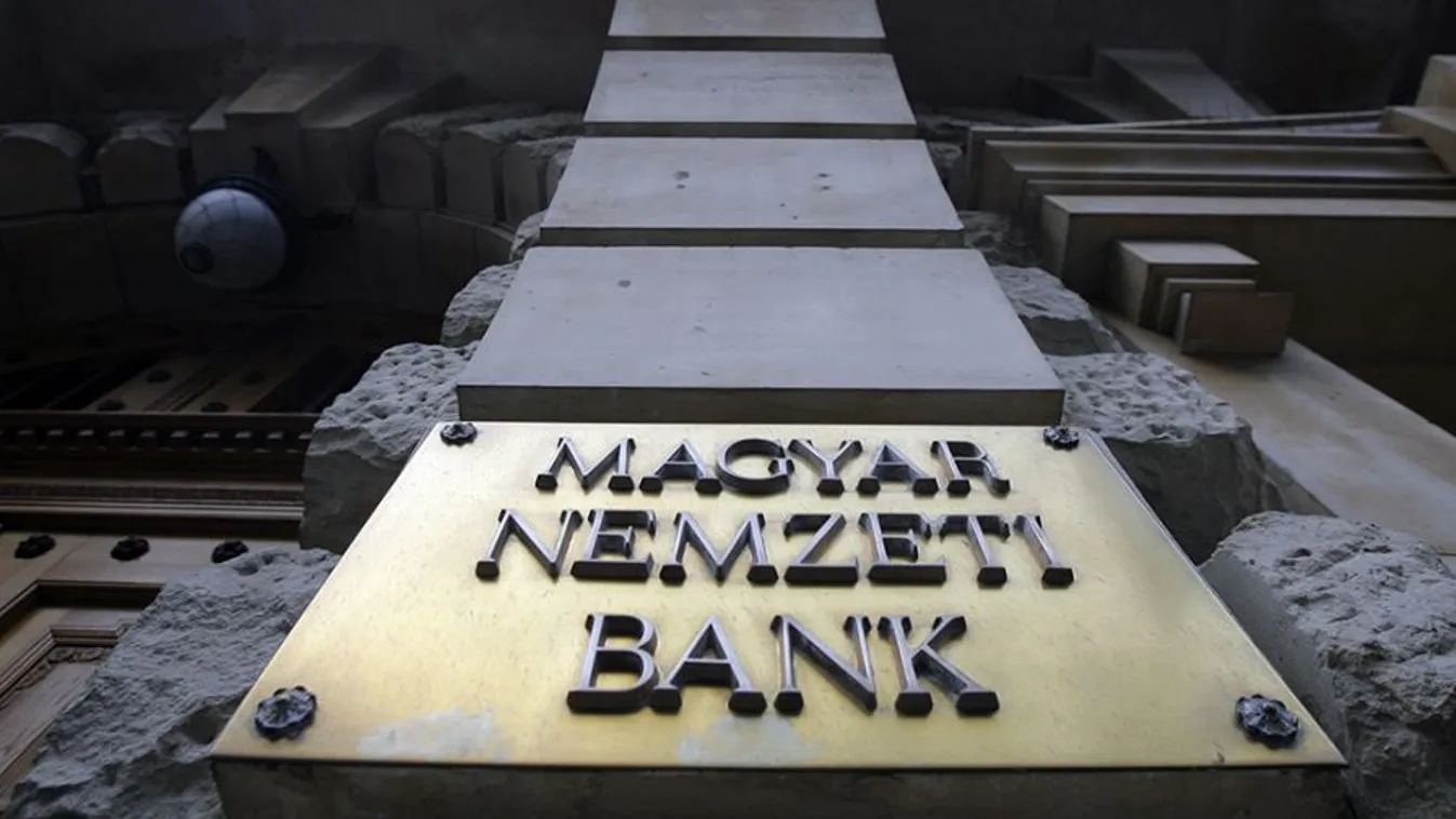 Szabálytalan szerződések az MNB-alapítványoknál
