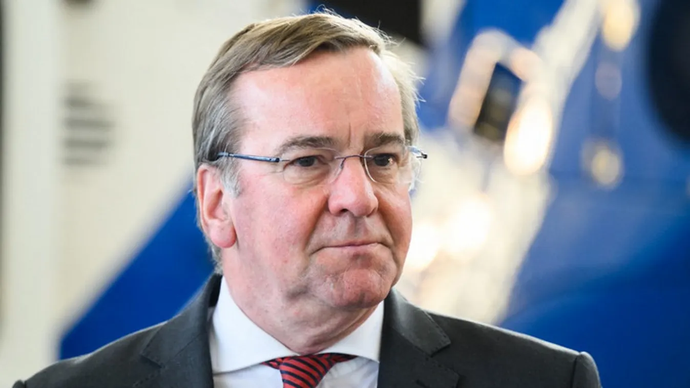 Váratlanul Kijevbe érkezett a német védelmi miniszter