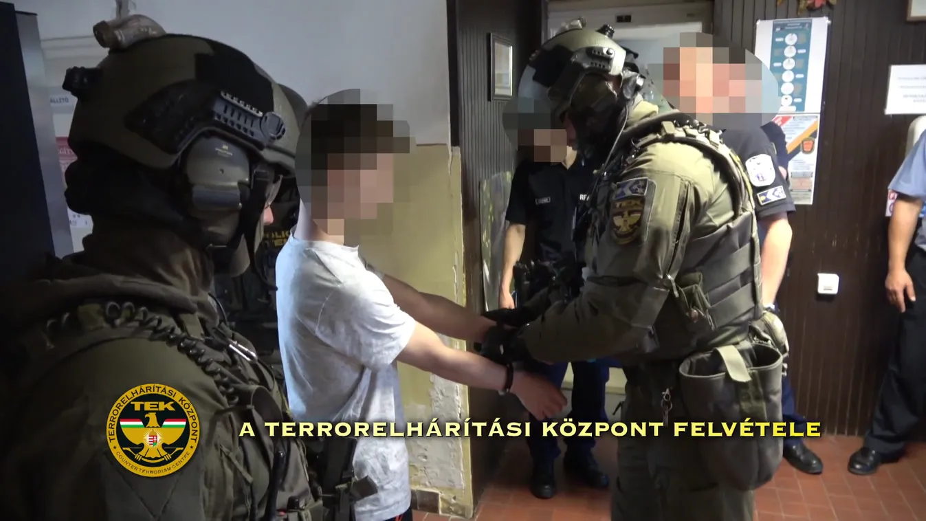 Egy magyarországi mecset elleni támadást tervezett a 15 éves érdi fiú + videó