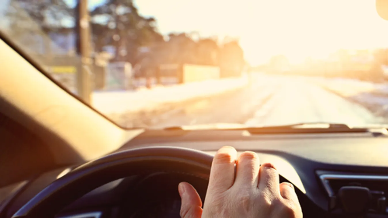 Hétfőtől újraindulnak a közlekedési vizsgák