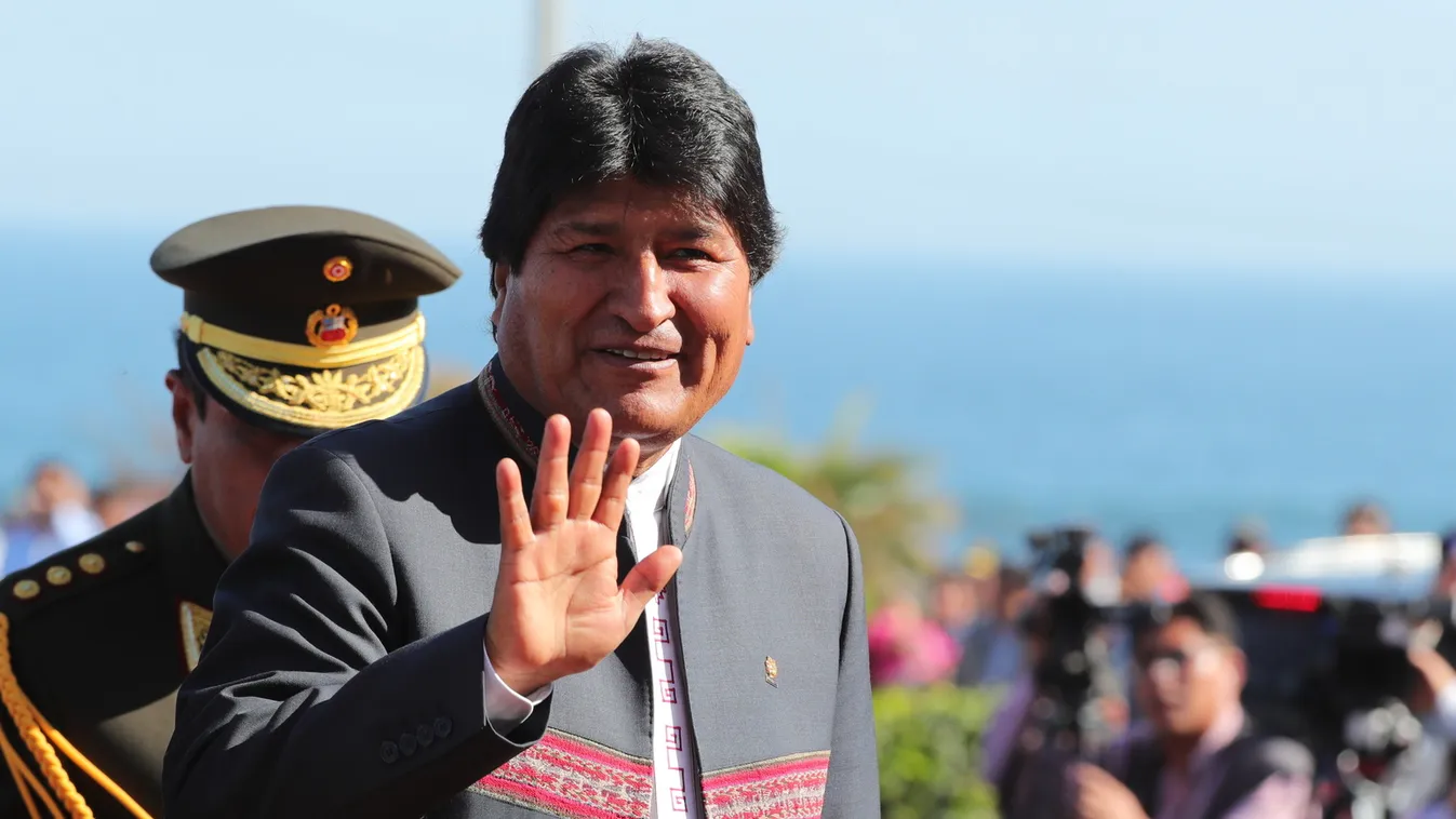 A bolíviai elnök is bírálatok célpontjává vált az erdőtüzek miatt