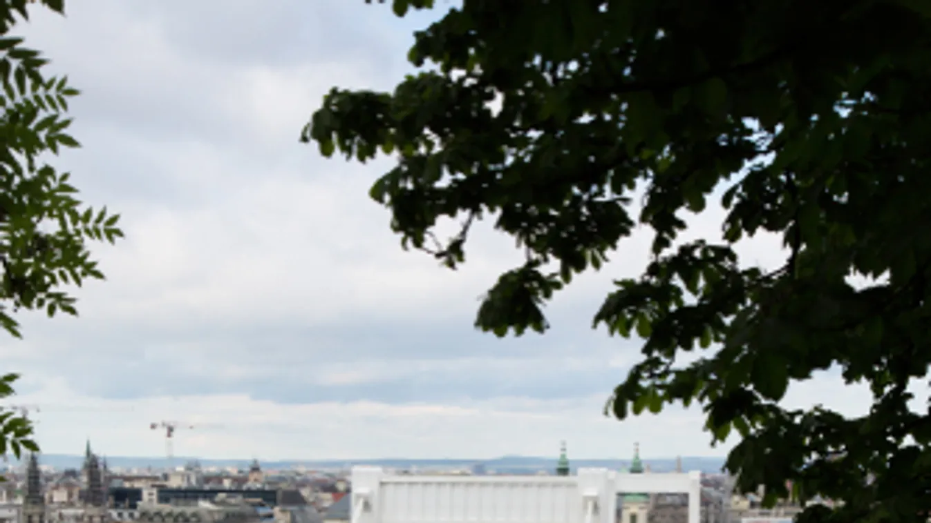 Közműépítés miatt lezárják Budapesten az Erzsébet hidat hétfőre virradó éjszaka