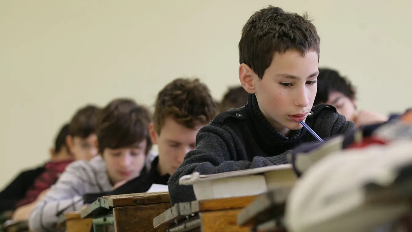 Végre egy siker – Egyenesen