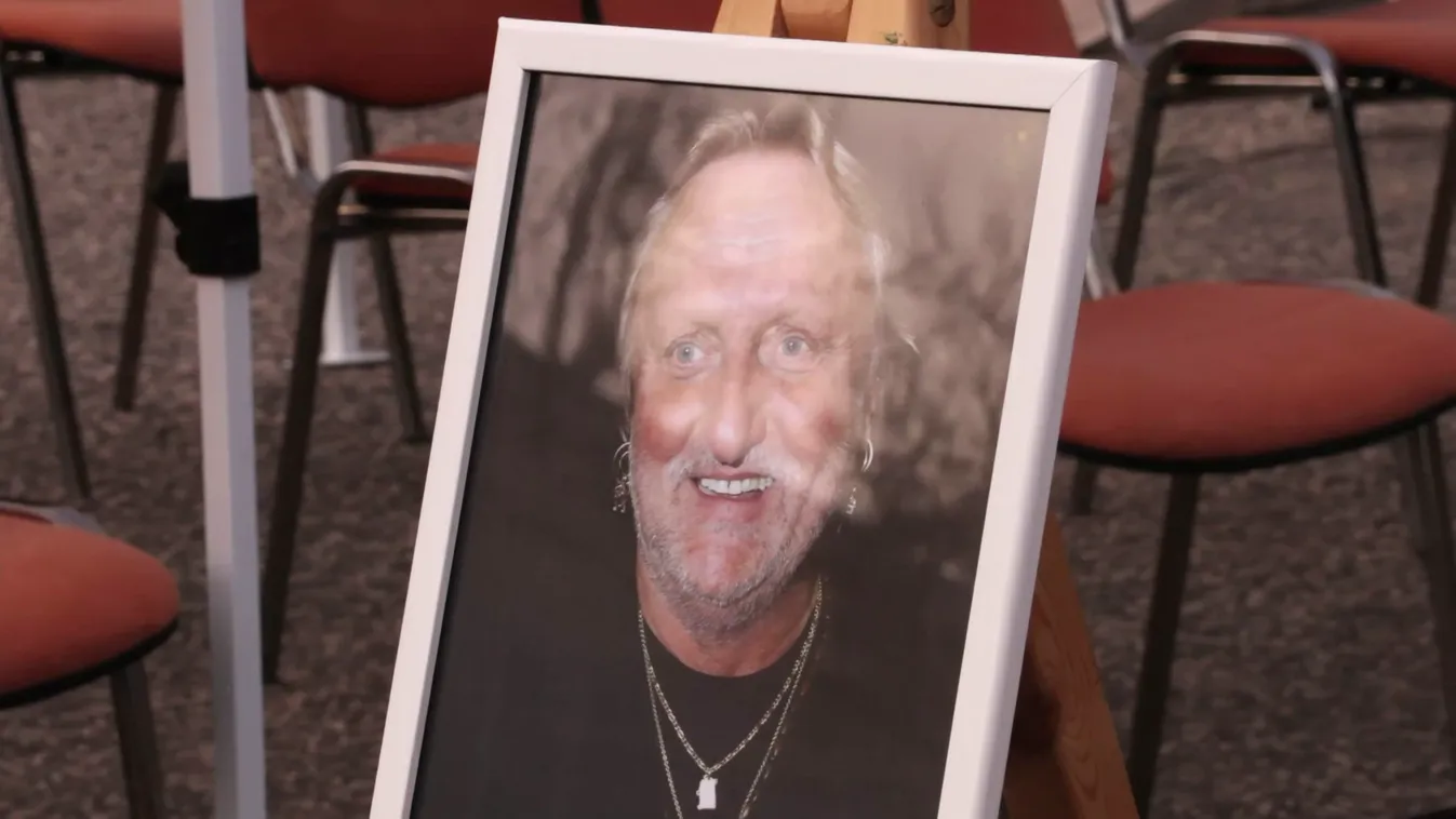 Végső búcsút vettek Benkő Lászlótól