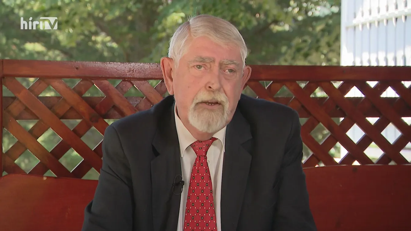 Kásler Miklós: A negyedik hullám ellen az egyetlen hatásos prevenciós lehetőségünk a tömeges oltás