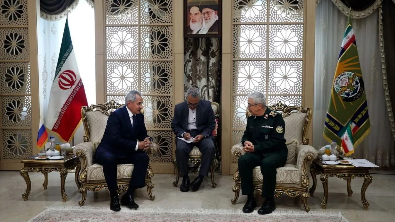 Regionális és nemzetközi biztonsági kérdésekről is tárgyal Szergej Sojgu Teheránban