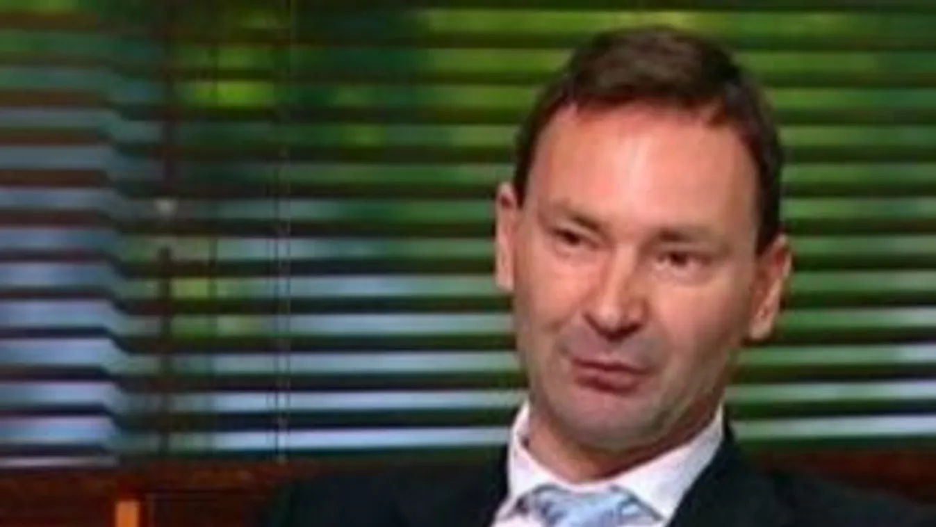 Hiába választják meg, azonnal le kell mondania