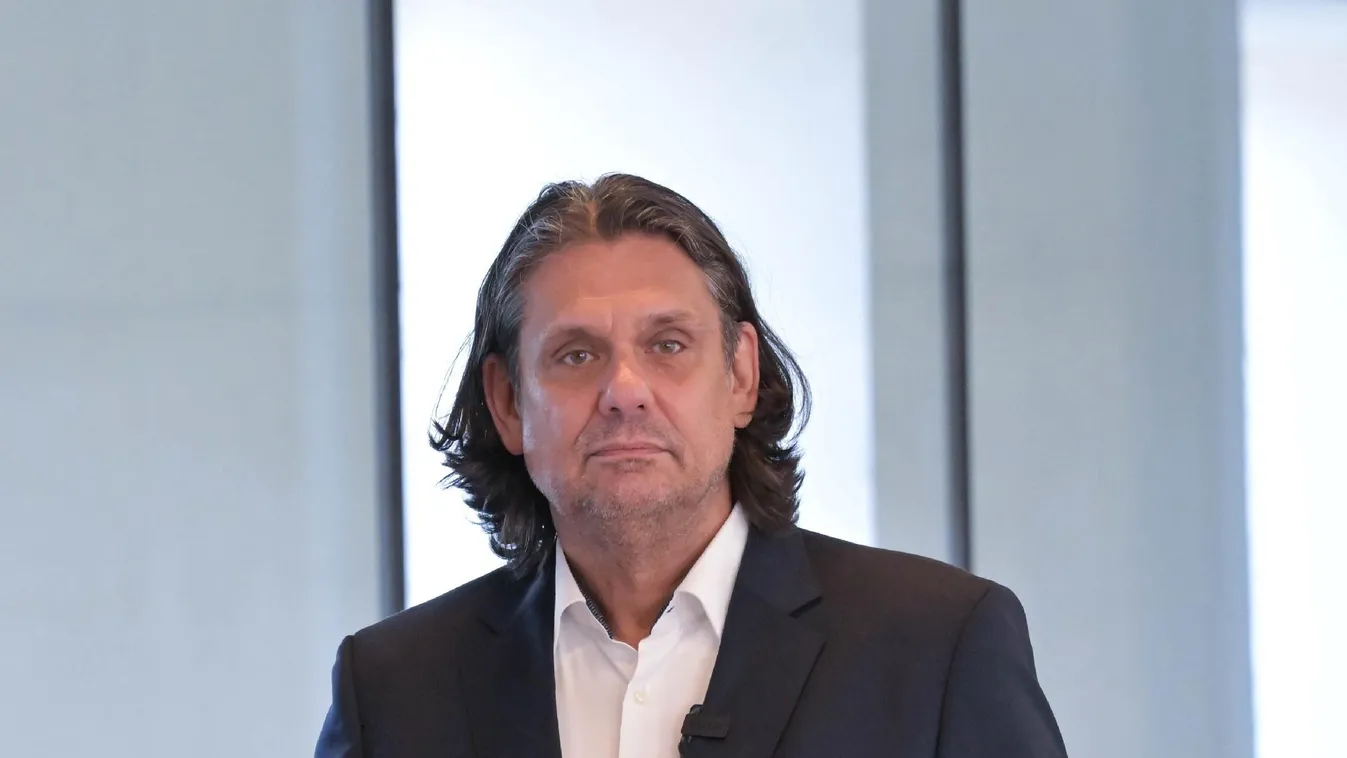 Deutsch Tamás: Szinte minden, ami gond, baj, ami megnyomorítja az életüket az a háborúból fakad + videó