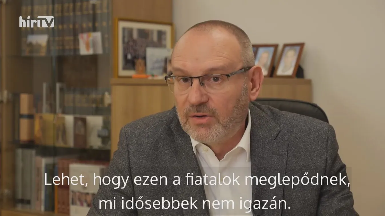 Nem kell személyi jövedelemadót fizetniük a 25 év alattiaknak