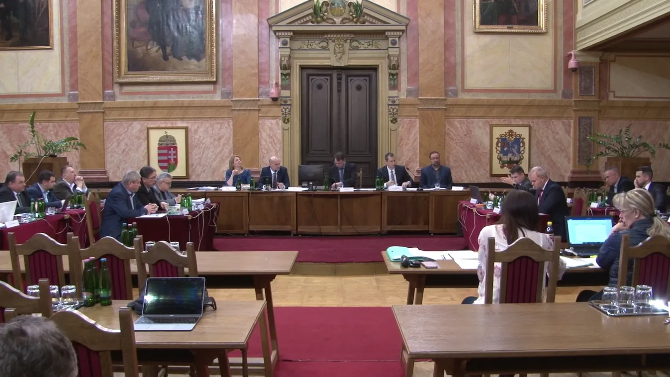 Fidesz: Semmit nem csinált eddig a jobbikos városvezetés Egerben