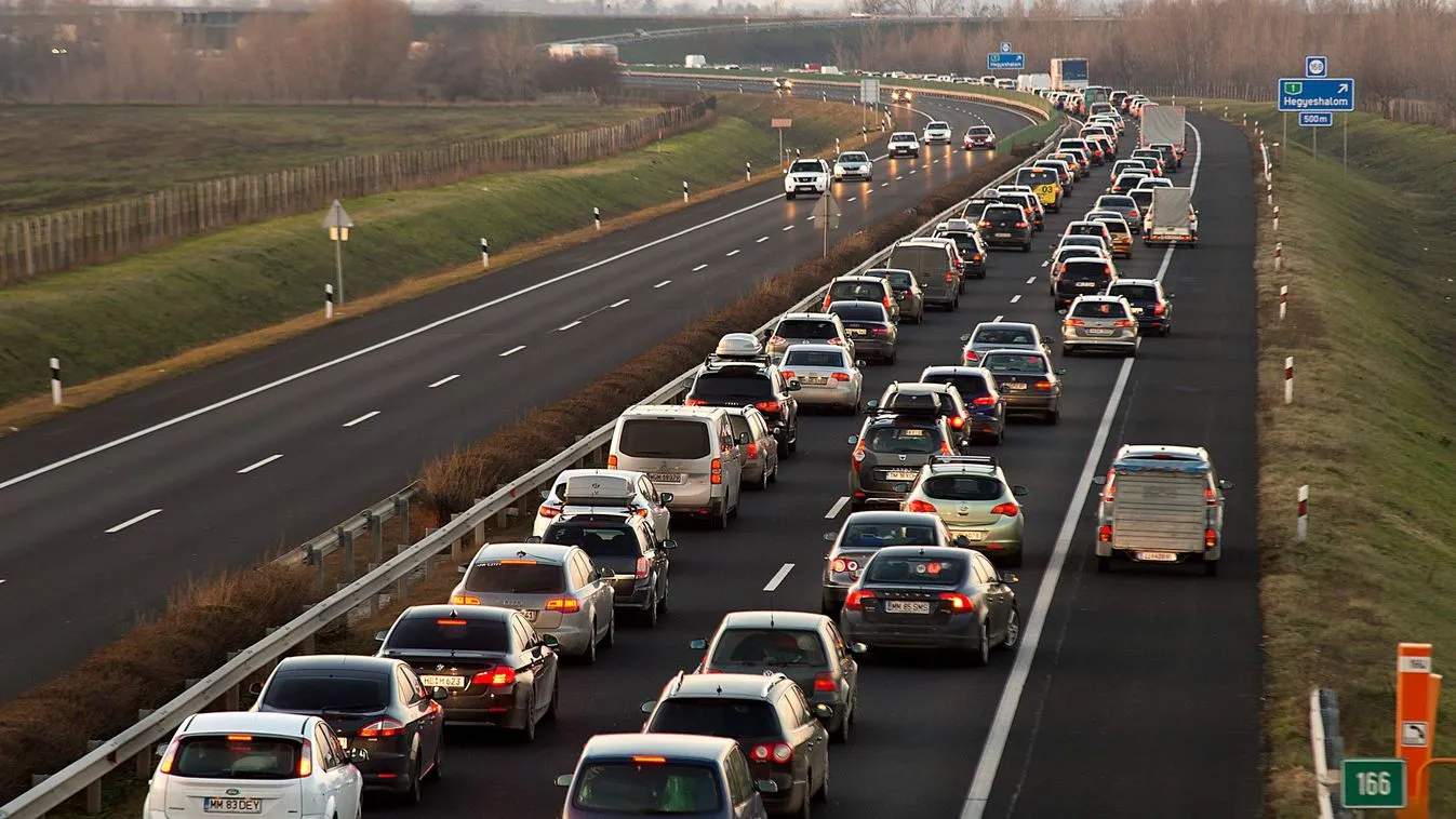 Olcsóbban hozzá lehet jutni az autópálya-matricához idén