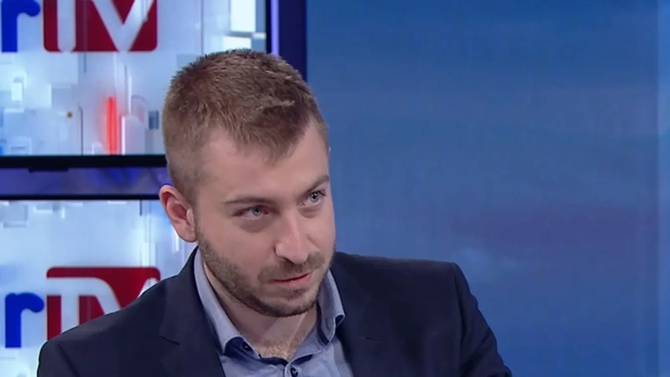 Az ukrán miniszterek távozása eltereli a figyelmet a komoly problémákról és az eddigi kudarcokról + videó