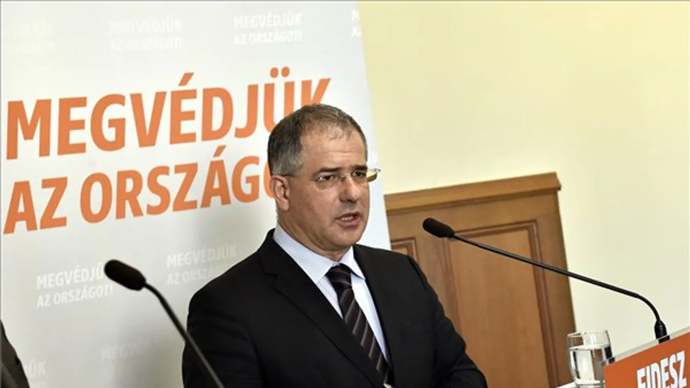 Kósa: Nem emelkedik annyival a reklámadó