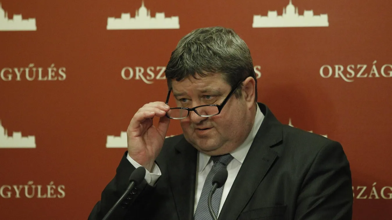 Tállai mossa kezeit a szivárogtatási ügyben