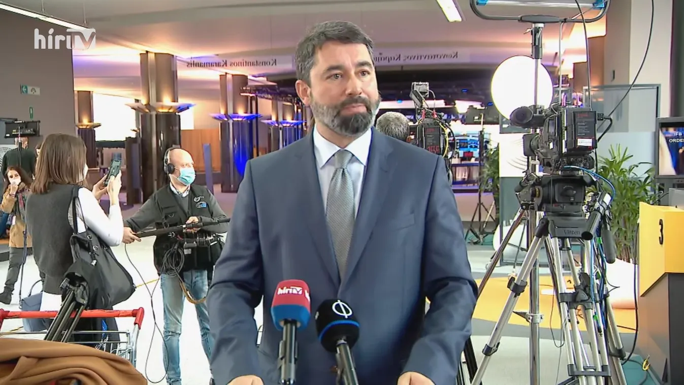 Hidvéghi: Az európai baloldal tovább erőltetné az ideológiai zsarolást