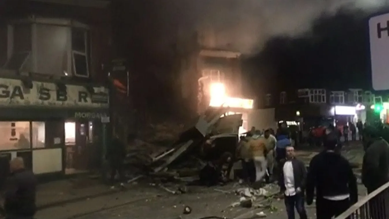 Robbanás rázta meg az angol várost