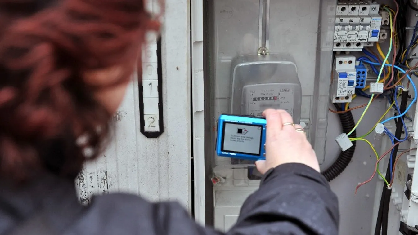 Felfüggeszti a fogyasztásmérők leolvasását az Elmű-Émász is