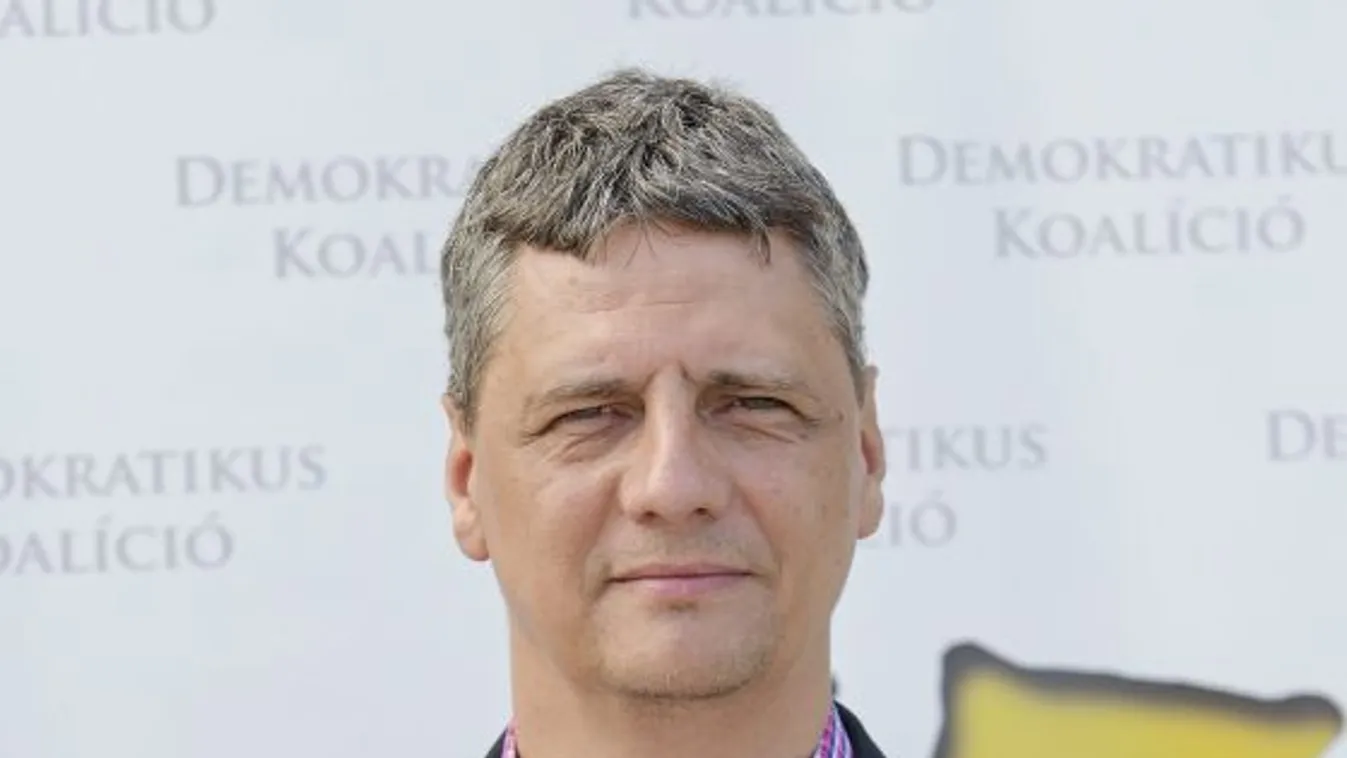 Dupla bojkott? – Reggeli járat