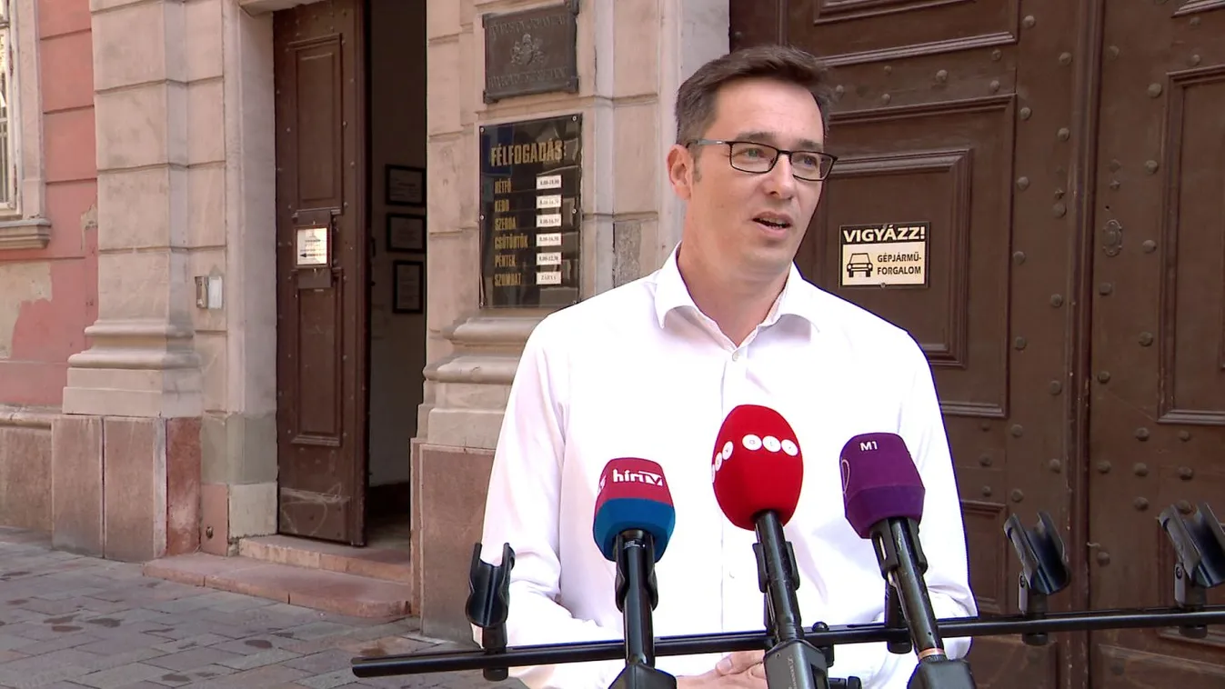 Vitára hívja az előválasztáson indulókat Karácsony Gergely